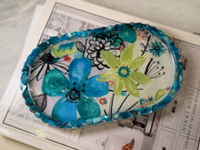 Load image into Gallery viewer, Crushed Shell Trinket Trays With Fabric