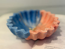 Load image into Gallery viewer, Wave Trinket Dish