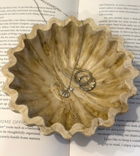 Load image into Gallery viewer, Wave Trinket Dish